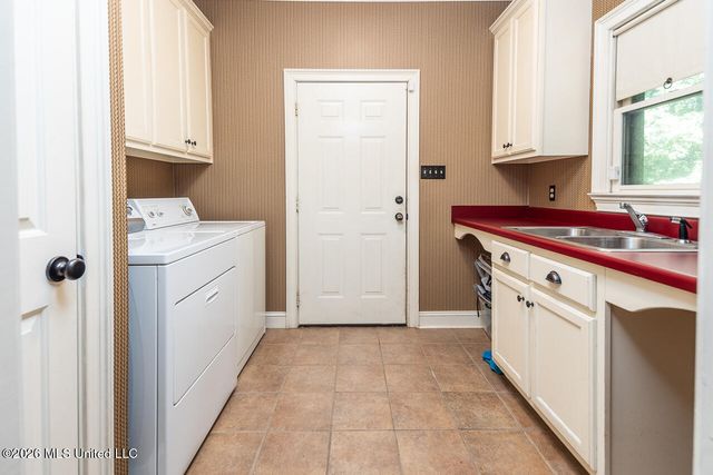 3981 Pleasant Hill Road, Olive Branch, MS 38654