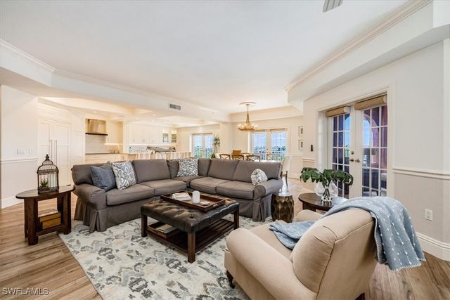 451 Bayfront PL 5407, Naples, FL 34102