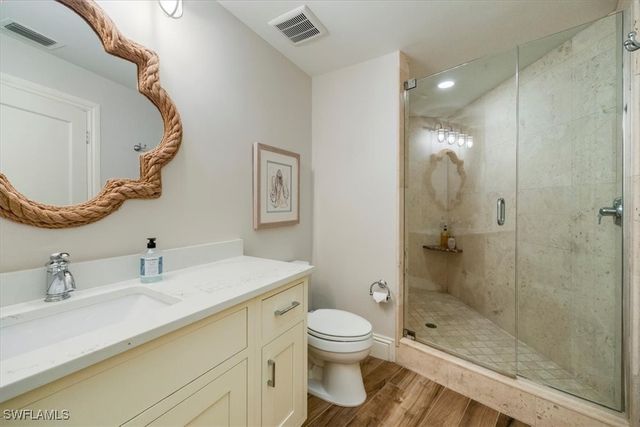 451 Bayfront PL 5407, Naples, FL 34102