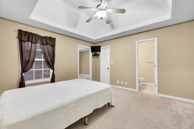 3700 Wheatfield Ln, Clarksville, TN 37040