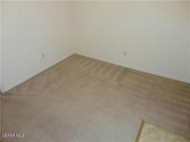 5729 GREEN CASTLE Road, El Paso, TX 79932