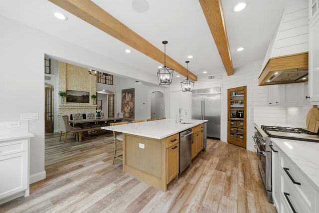 10426 Waterstone Estates Court, Tomball, TX 77375