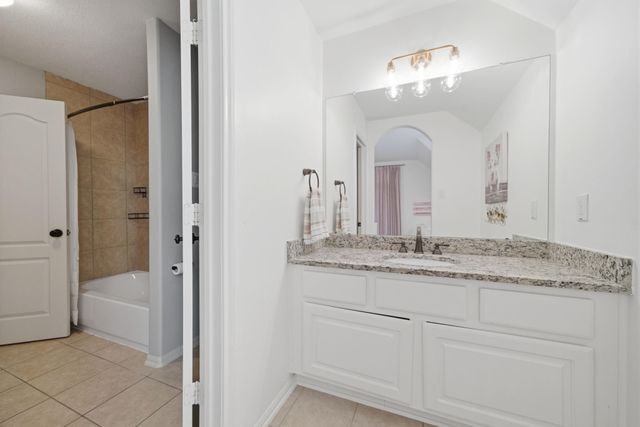 10426 Waterstone Estates Court, Tomball, TX 77375