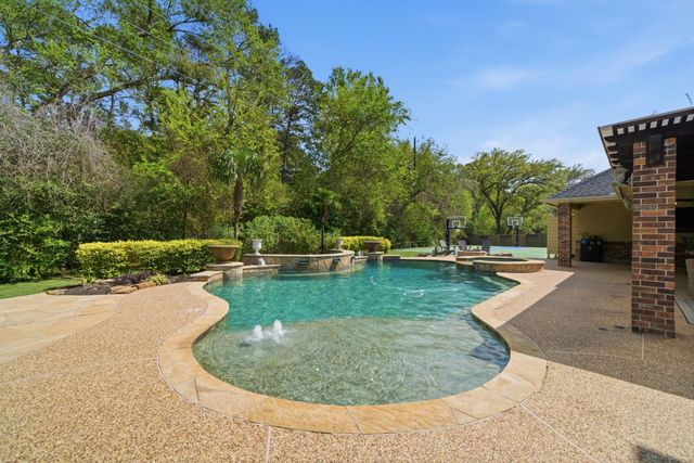 10426 Waterstone Estates Court, Tomball, TX 77375
