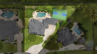 10426 Waterstone Estates Court, Tomball, TX 77375