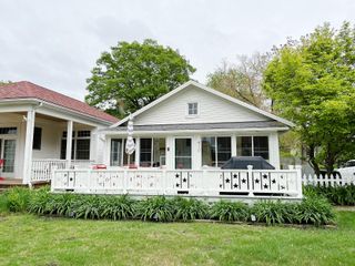 406 410-412 North Shore Drive, South Haven, MI 49090