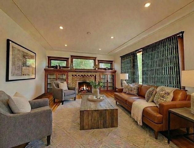 535 Zorah St, Oakland, CA 94606