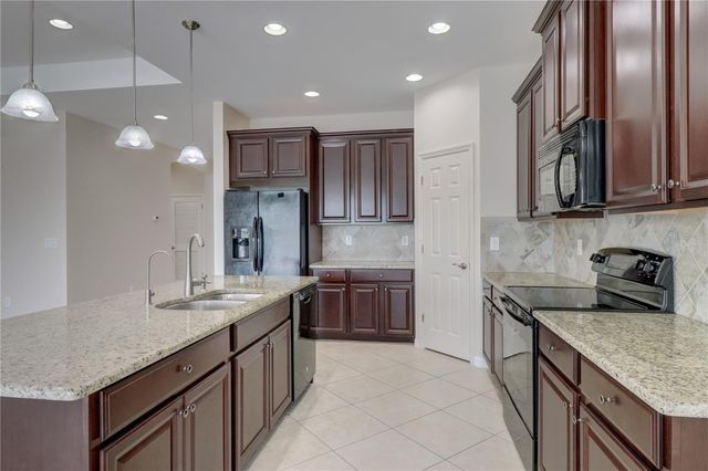 7416 TALON BAY DRIVE, North Port, FL 34287