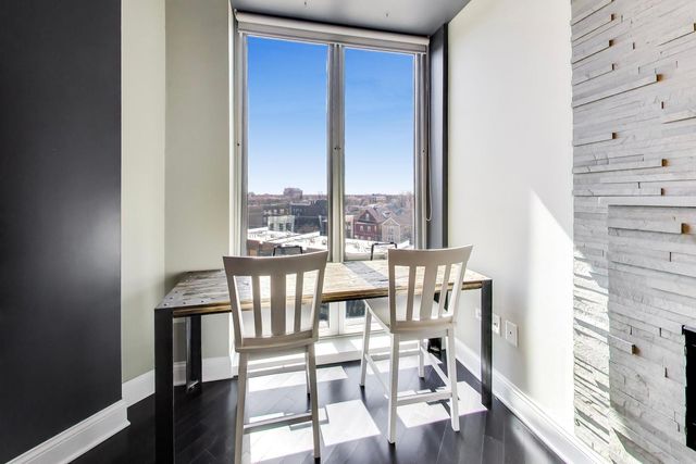 4846 N CLARK Street 510, Chicago, IL 60640