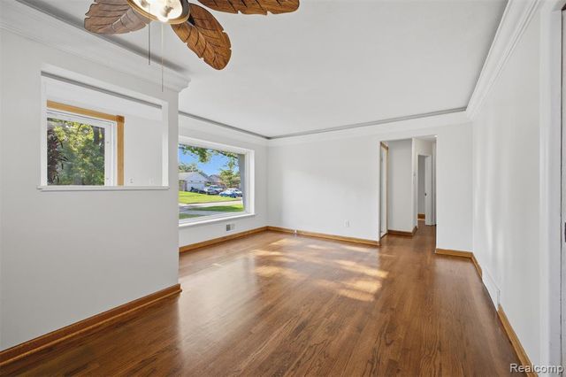15080 Churchill Street, Southgate, MI 48195