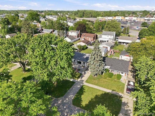 15080 Churchill Street, Southgate, MI 48195
