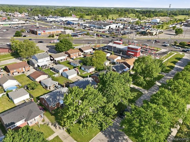 15080 Churchill Street, Southgate, MI 48195