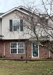 110 Waterview Dr, Hendersonville, TN 37075