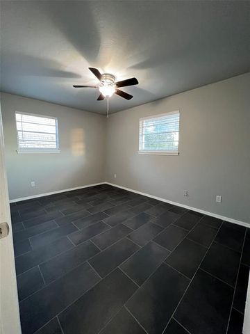 7440 NW 5th Terrace, Oklahoma City, OK 73127