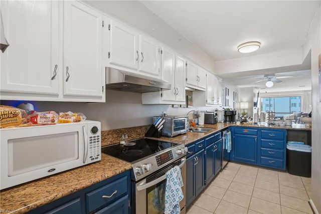 3200 Lynnhaven Dr Apt 208, Virginia Beach, VA 23451