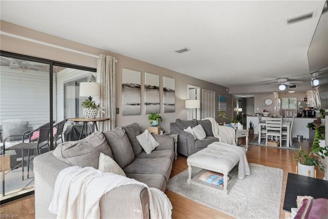 3200 Lynnhaven Dr Apt 208, Virginia Beach, VA 23451