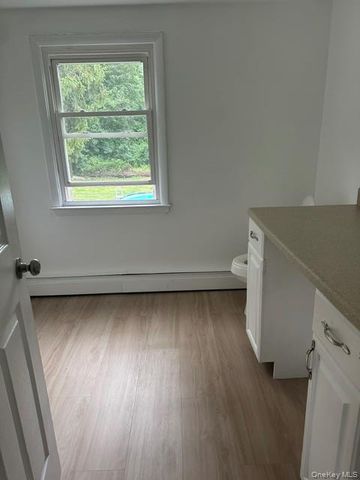 657 South Street 2 -Top Floor, Newburgh, NY 12550