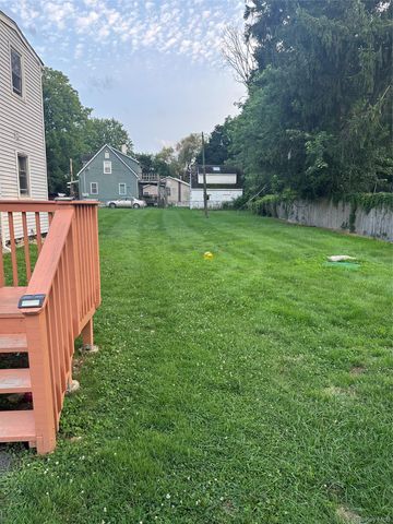 657 South Street 2 -Top Floor, Newburgh, NY 12550