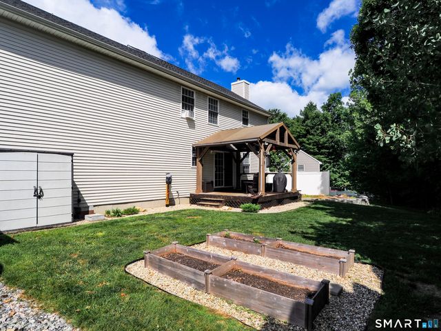 386 White Pine Road, Torrington, CT 06790