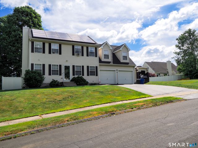 386 White Pine Road, Torrington, CT 06790
