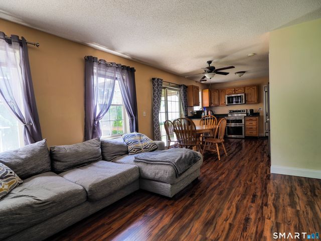386 White Pine Road, Torrington, CT 06790