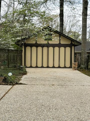 103 Brentwood Cir, Crossett, AR 71635