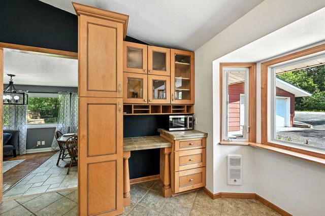 28059 742nd Avenue, Dassel, MN 55325