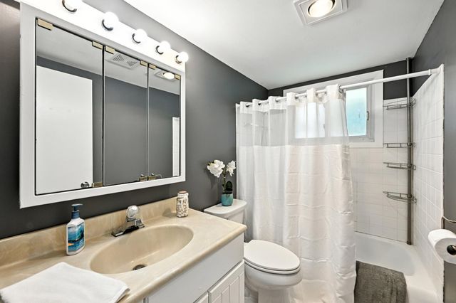 28059 742nd Avenue, Dassel, MN 55325