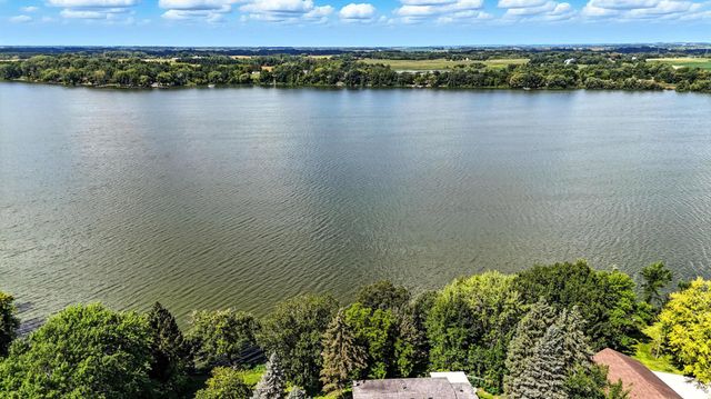 28059 742nd Avenue, Dassel, MN 55325