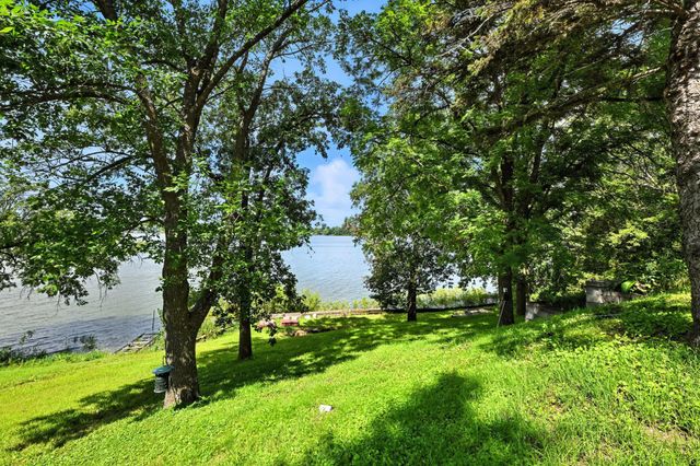 28059 742nd Avenue, Dassel, MN 55325