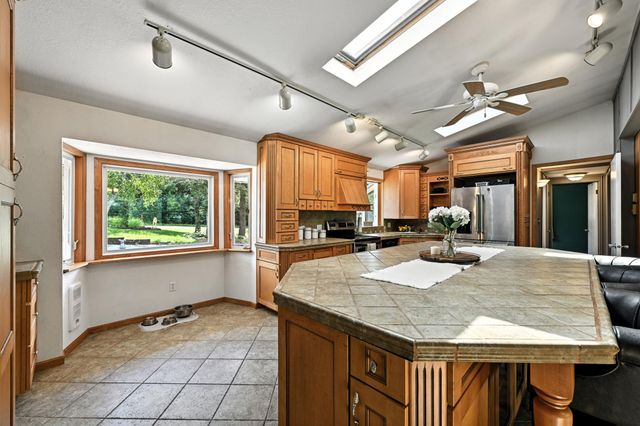 28059 742nd Avenue, Dassel, MN 55325