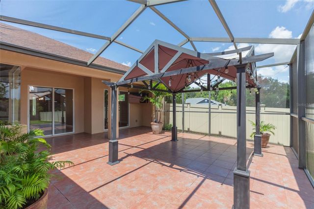 11544 PINE HOLLOW WAY, Dade City, FL 33525