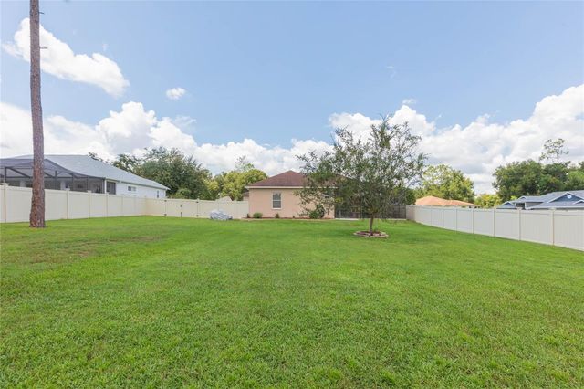11544 PINE HOLLOW WAY, Dade City, FL 33525