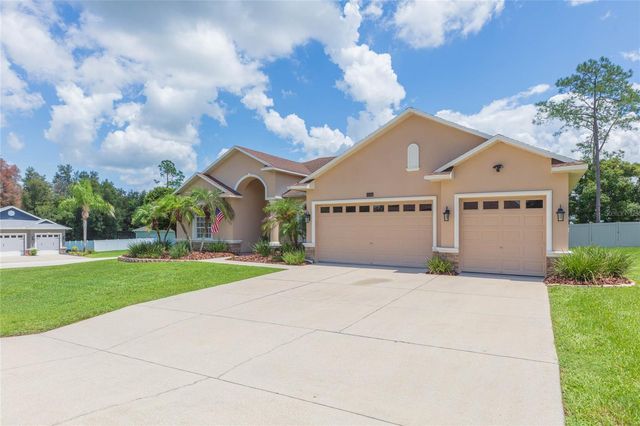 11544 PINE HOLLOW WAY, Dade City, FL 33525