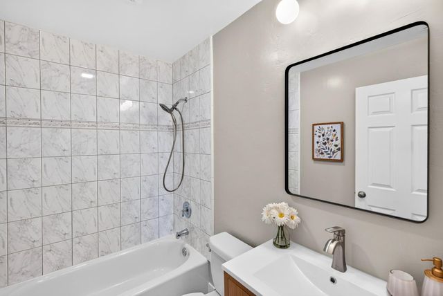 345 Orchard Avenue, Sunnyvale, CA 94085