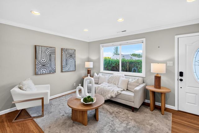 345 Orchard Avenue, Sunnyvale, CA 94085