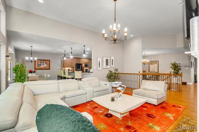 14623 Kendall Ridge Drive, Chesterfield, MO 63017