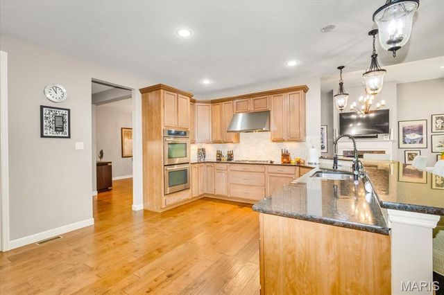 14623 Kendall Ridge Drive, Chesterfield, MO 63017