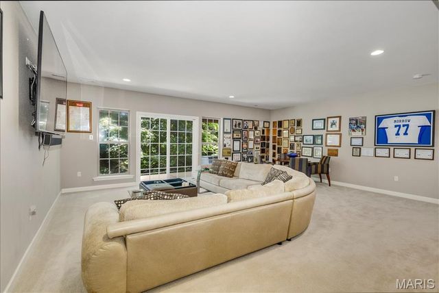 14623 Kendall Ridge Drive, Chesterfield, MO 63017