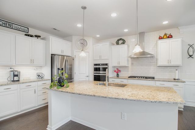 408 Parlier Drive, Apex, NC 27523