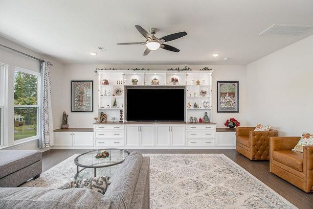 408 Parlier Drive, Apex, NC 27523