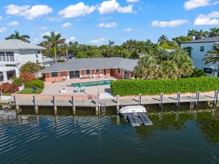 2830 NE 29th St, Lighthouse Point, FL 33064