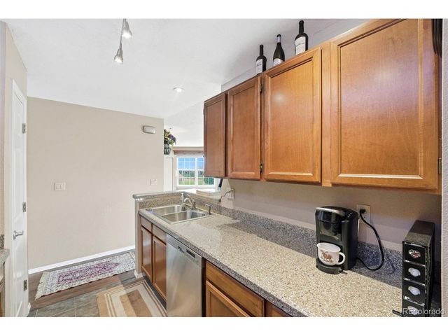 932 Tampico Ct, Colorado Springs, CO 80910