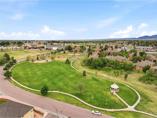 932 Tampico Ct, Colorado Springs, CO 80910