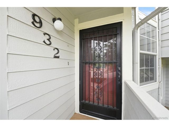 932 Tampico Ct, Colorado Springs, CO 80910