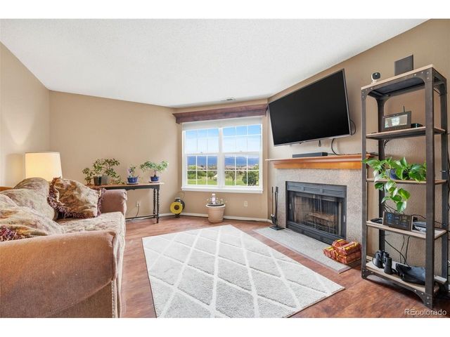 932 Tampico Ct, Colorado Springs, CO 80910