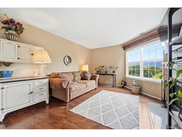 932 Tampico Ct, Colorado Springs, CO 80910