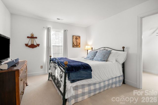 121 Lake Pine Road, Mooresville, NC 28117