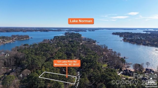 121 Lake Pine Road, Mooresville, NC 28117