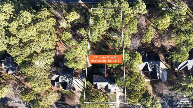 121 Lake Pine Road, Mooresville, NC 28117